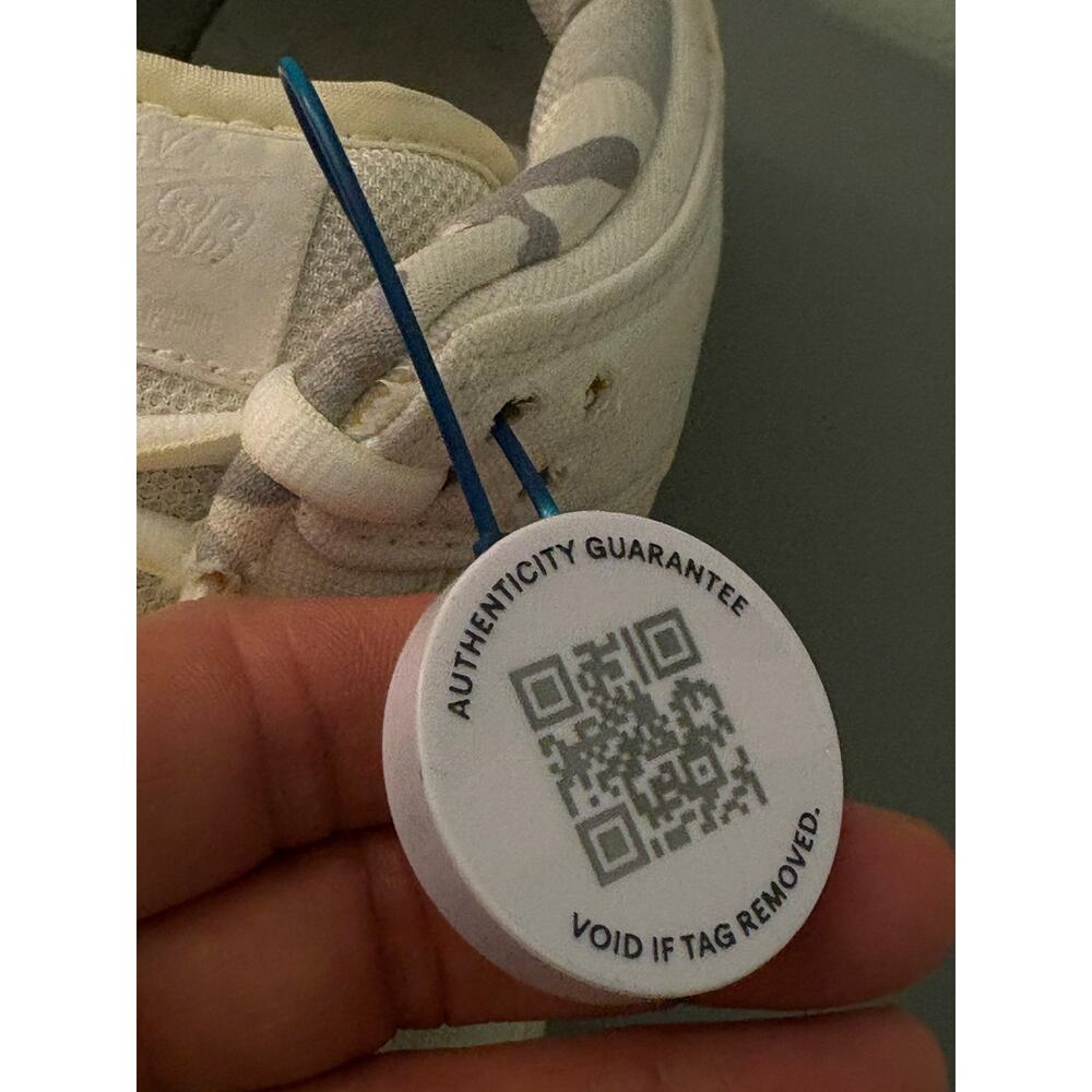 Nike SB Dunk Low Tokyo 2015 Sneakers Size 8 Authenticated - Picture 7 of 9